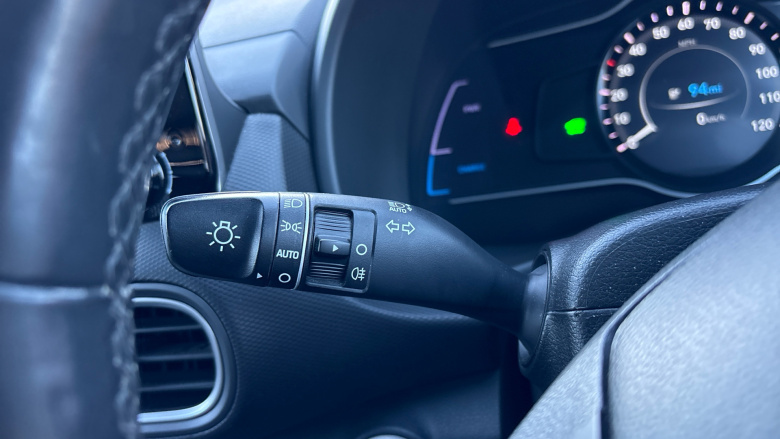 Hyundai Kona 150kW Premium SE 64kWh 5dr Auto Electric Hatchback